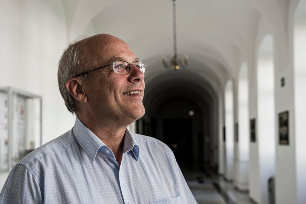 "Der Sprung aus der Sprachlosigkeit geht nicht ohne Schmerzen." Klaus Mertes SJ im Kolleg St. Blasien, das er leitet. (Foto: Vera Rüttimann)
