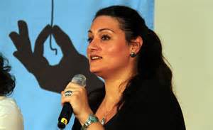 Lamaya Kaddor: Weil die Salafisten jungen Muslimen eine Perspektive zumindest versprechen, ziehen sie für ISIS in den Krieg, (Foto: kas.de)