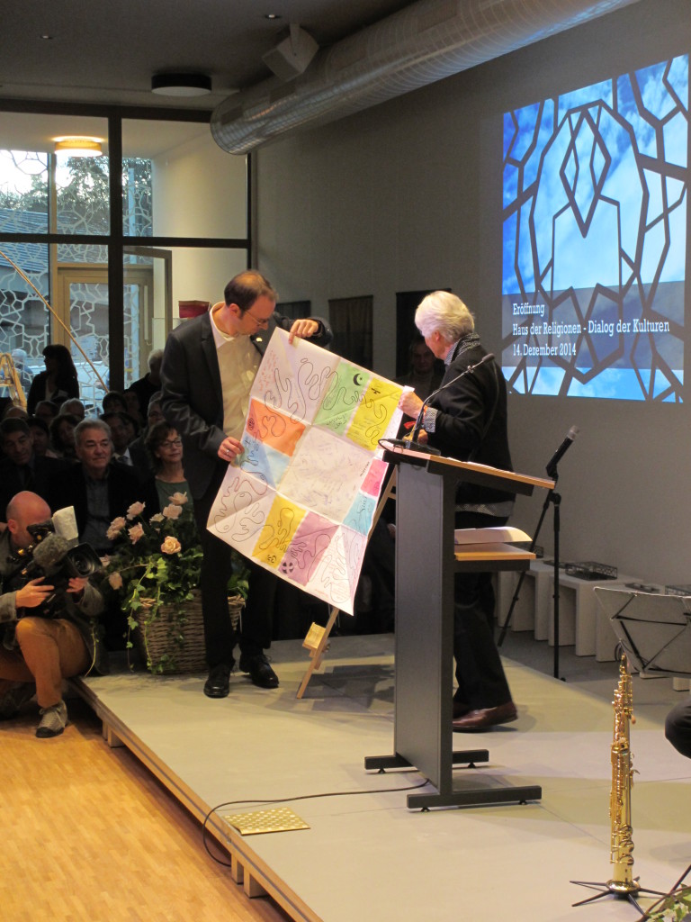 Eröffnung verbindliches Doku d Religionen