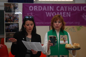 Priesterin Janice Sevré 